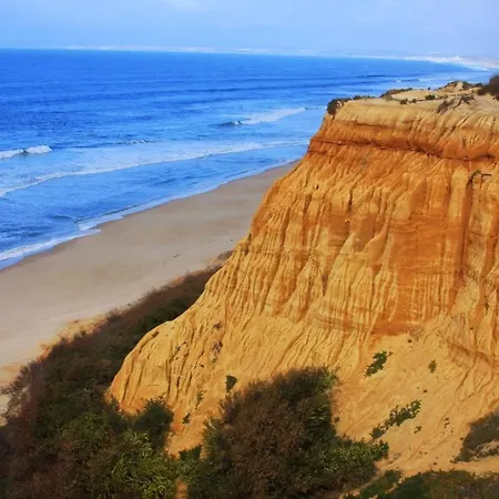 Cc Bay House Vandrarhem