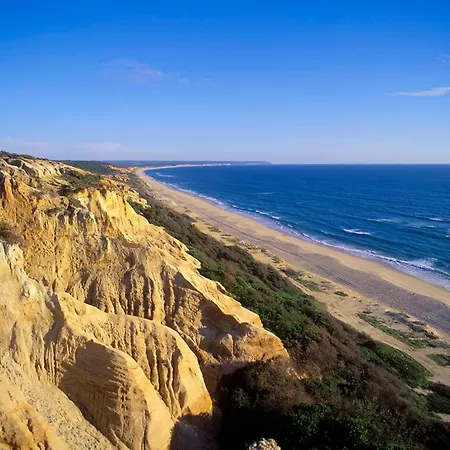 Cc Bay House Vandrarhem