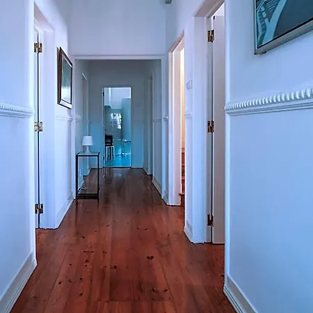 Cc Bay House