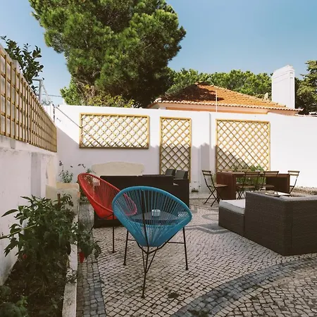 Vandrarhem Cc Bay House Costa de Caparica